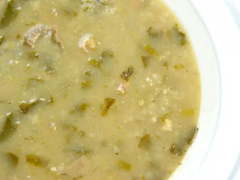 Magiritsa - tradičný recept na grécku veľkonočnú polievku s jahňacích drobov