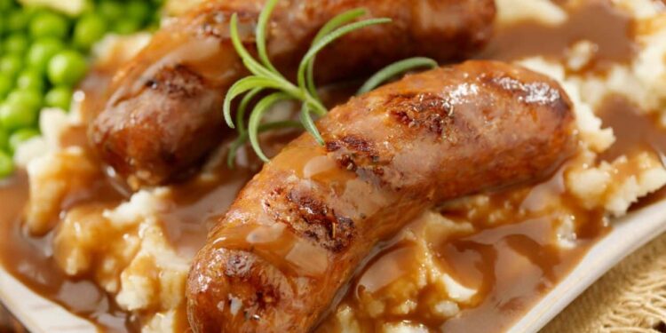 Pečená klobása so zemiakovou kašou - overený anglický recept na Bangers And Mash