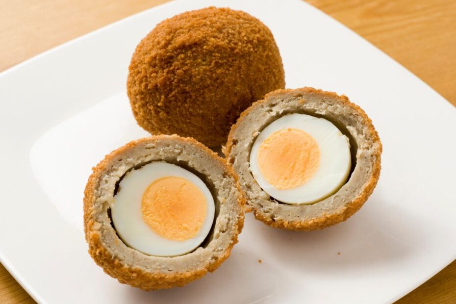 Škótske vajcia - originálny recept na obľúbenú anglickú pochúťku
