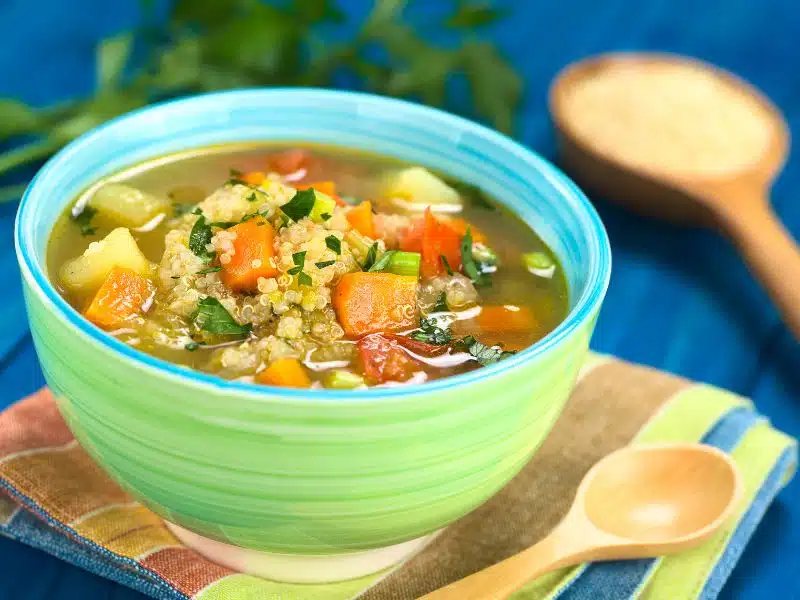 Zeleninová polievka s quinoou - FIT recept
