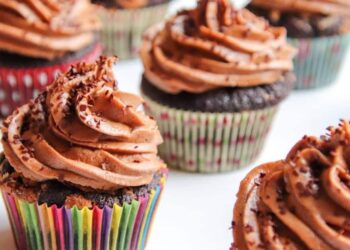 Najlepší základný recept na cupcake, jednoduchý postup a príprava