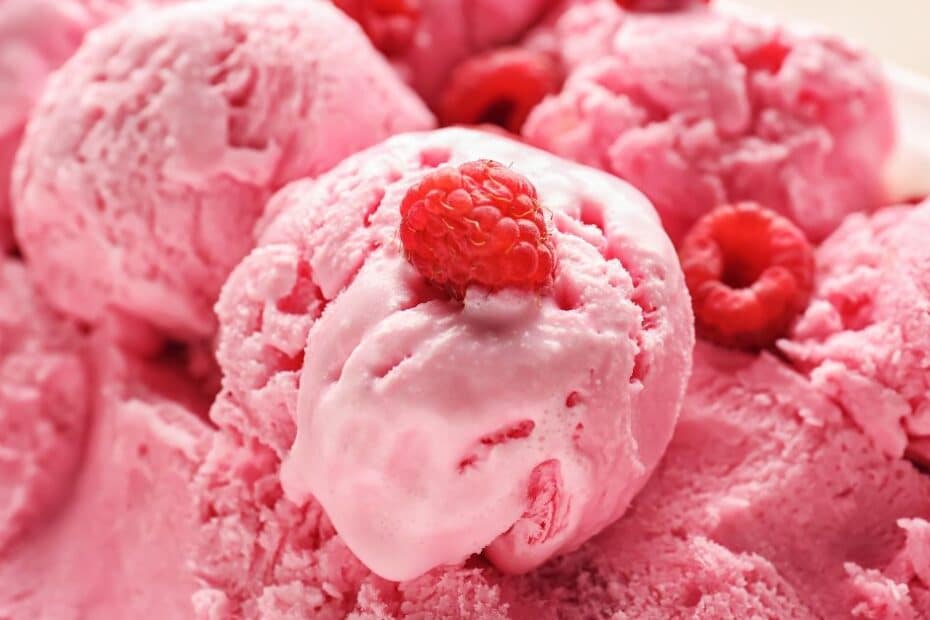 Extrémne osviežujúca malinová zmrzlina, intenzívna chuť počas horúcich dní