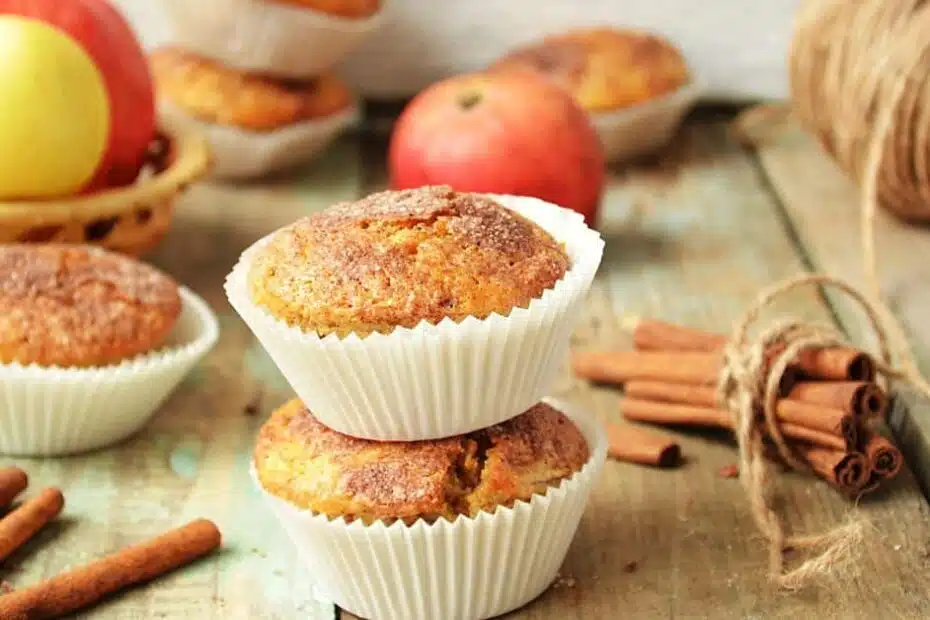 Jablkové muffiny s karamelom